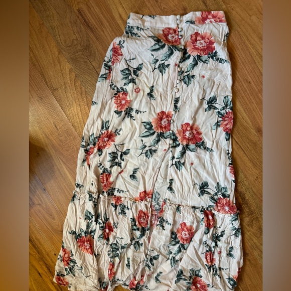 American Eagle Floral Mazi Skirt Button Up Size Small - Picture 3 of 3